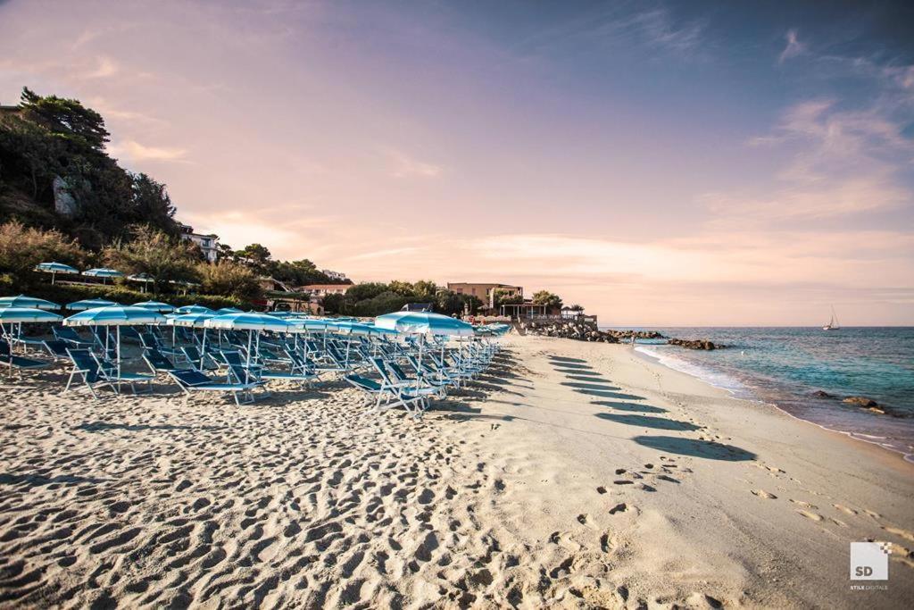 Tonicello Hotel Resort & Spa Capo Vaticano Buitenkant foto