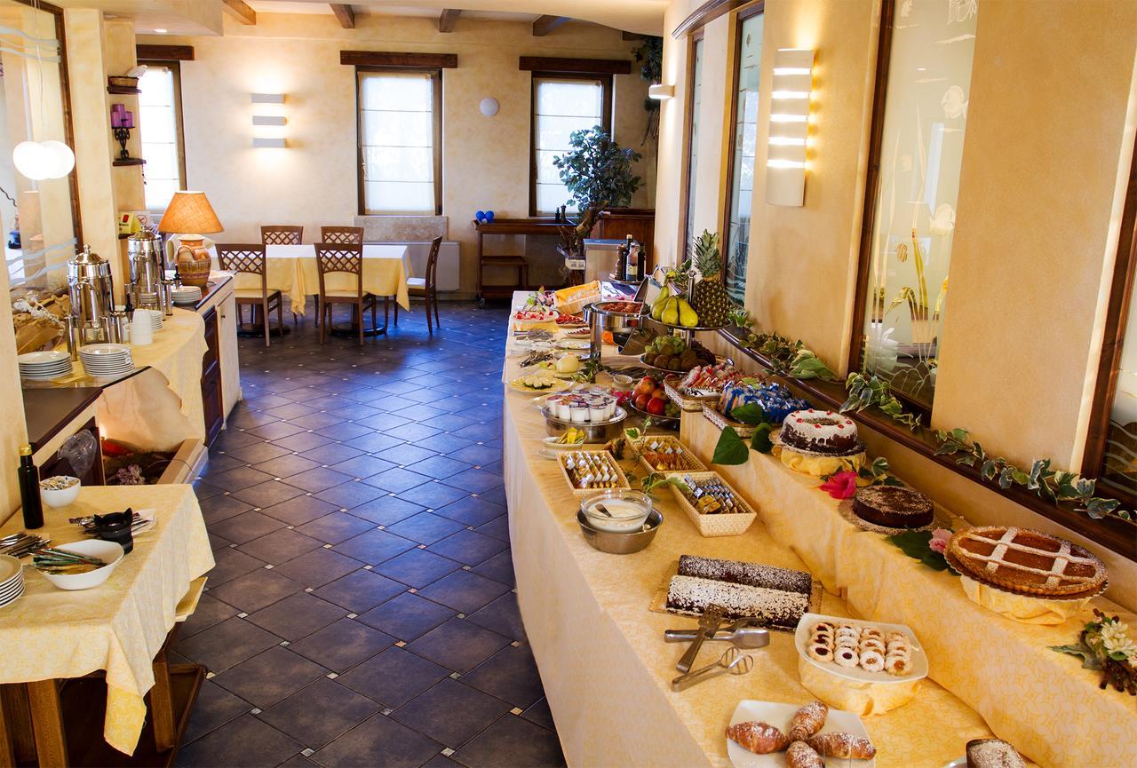 Tonicello Hotel Resort & Spa Capo Vaticano Buitenkant foto
